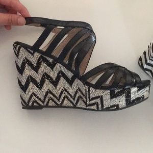 BKE wedges size 7.5 super comfortable